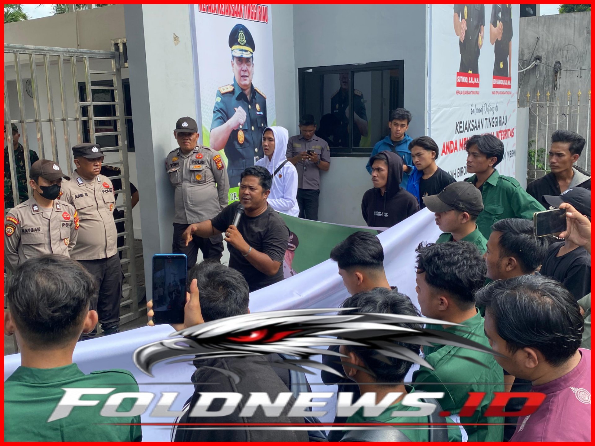 GridArt_20260428_103948052